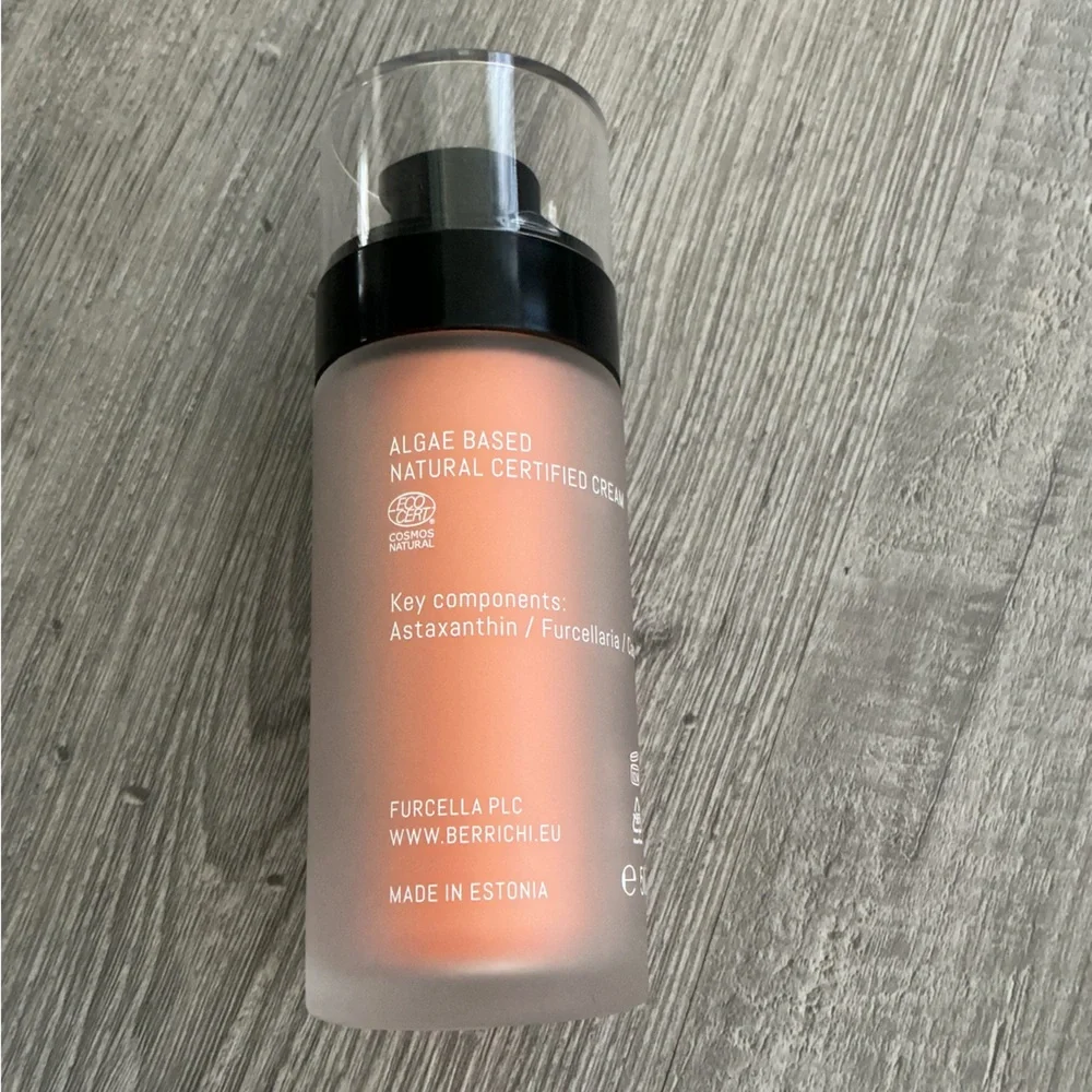 Men Smoothing Age Defence cream